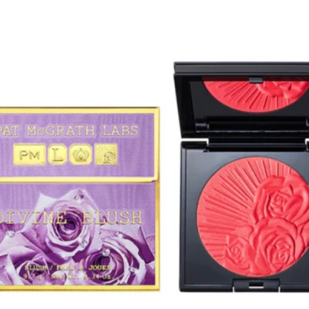 BRAND NEW WITH TAGS Electric Bloom blush 9.7g / 0.34oz.
